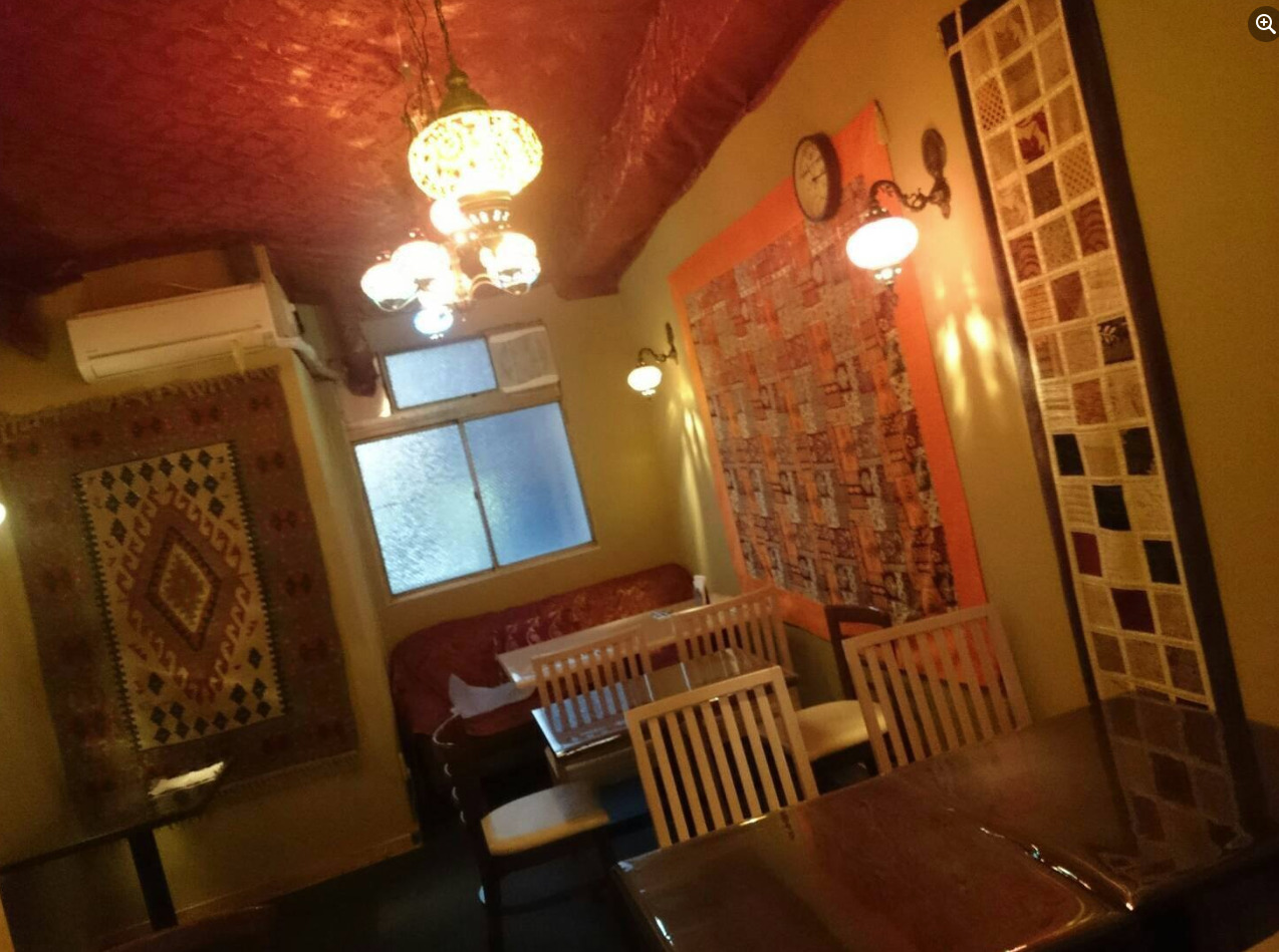 画像　オオカミ Cafe & Bar and shisha