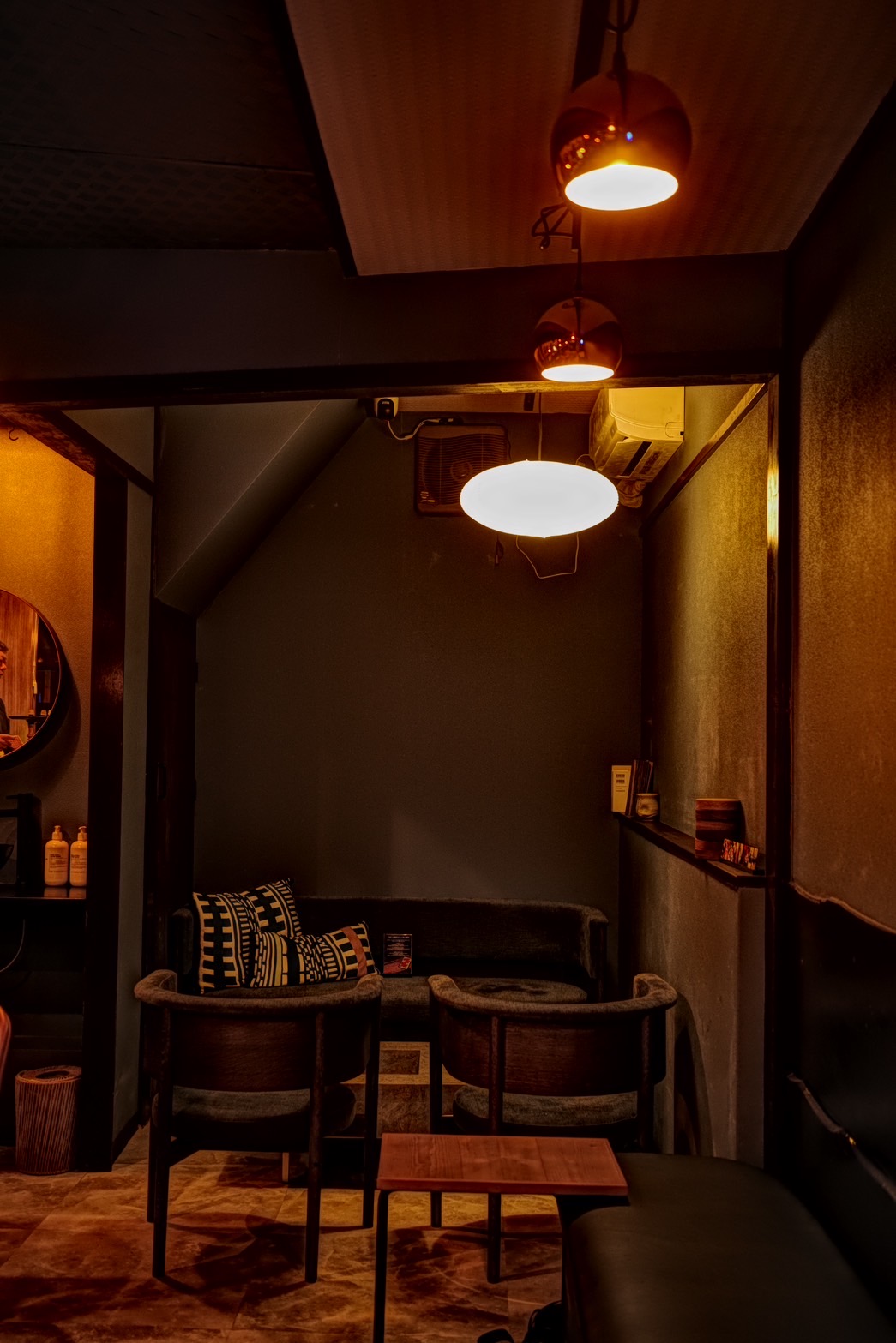 Shisha Cafe & Bar “Umm” （シーシャカフェ&バー うむむ 大井町）イメージ1